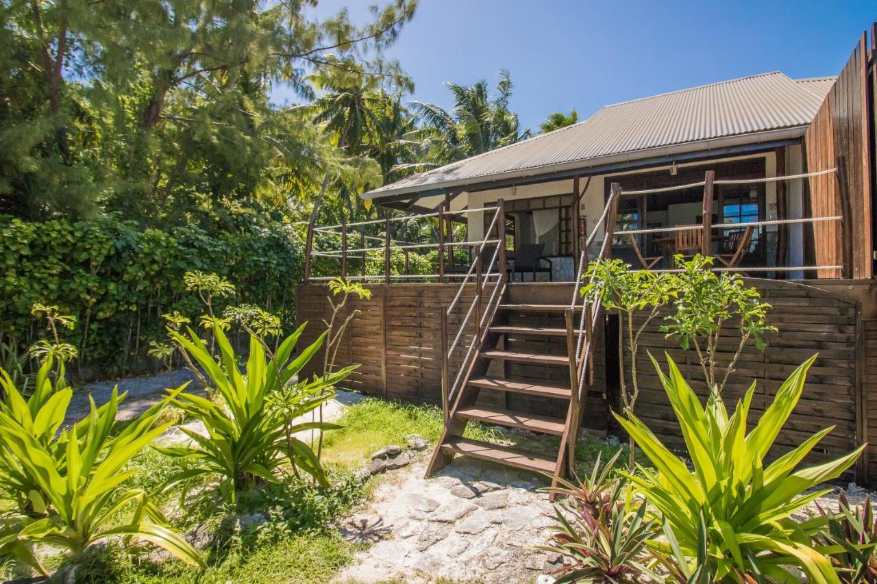 Le Coconut Lodge Avatoru Bagian luar foto