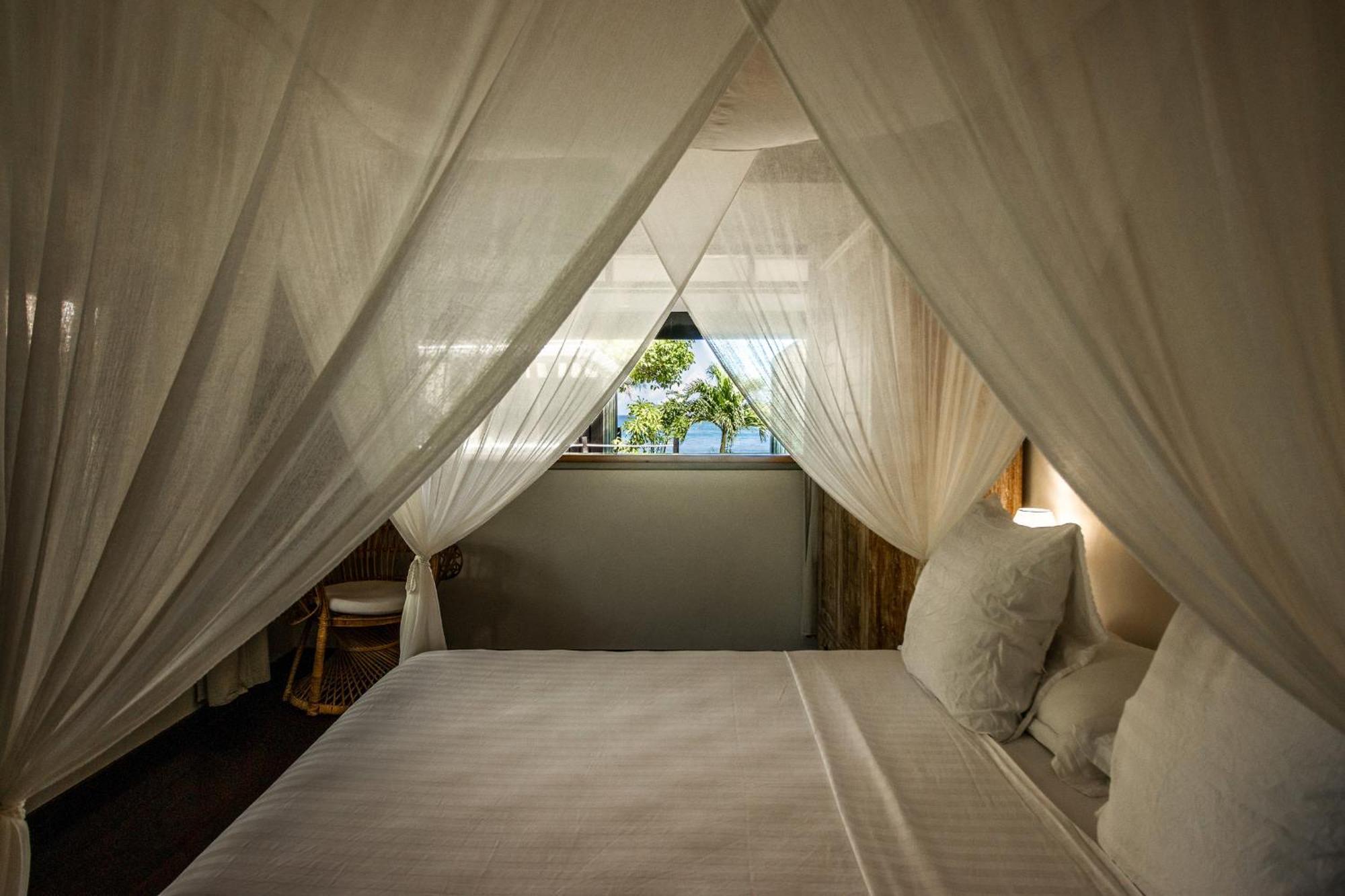 Le Coconut Lodge Avatoru Bagian luar foto