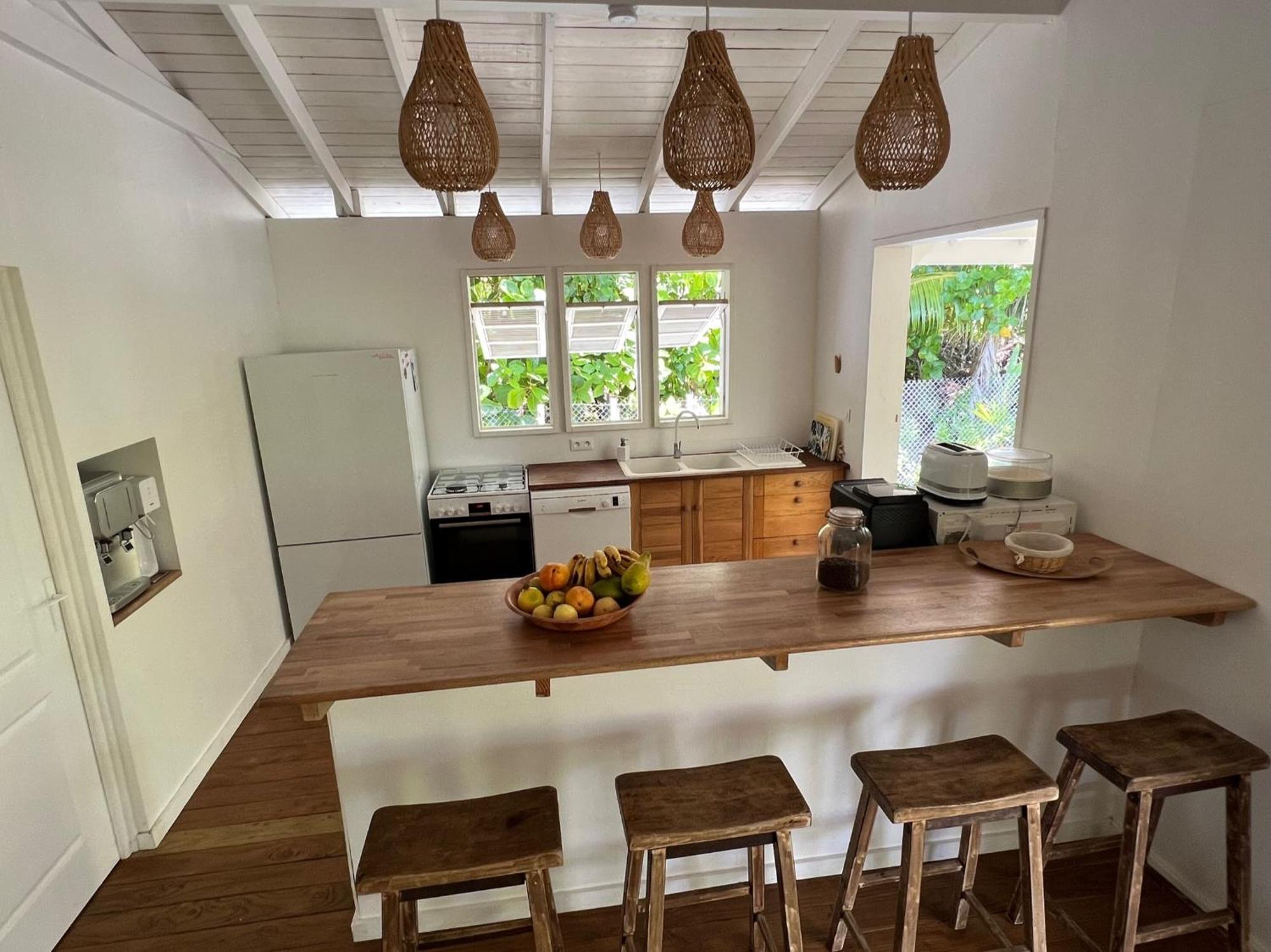 Le Coconut Lodge Avatoru Bagian luar foto