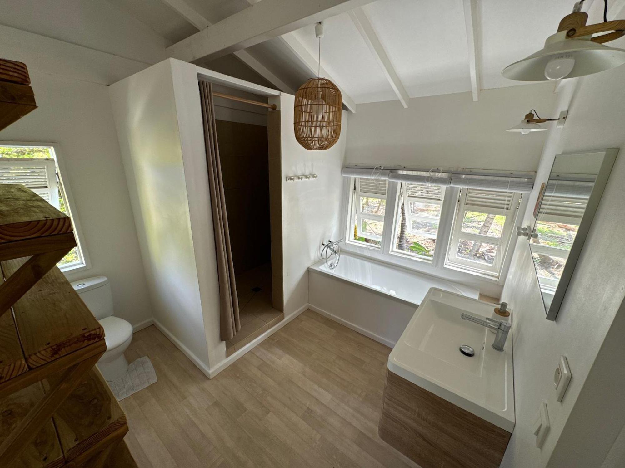 Le Coconut Lodge Avatoru Bagian luar foto