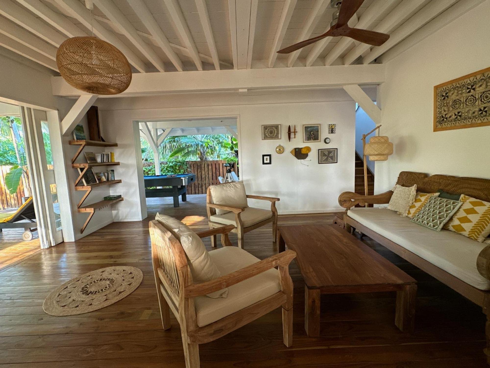 Le Coconut Lodge Avatoru Bagian luar foto
