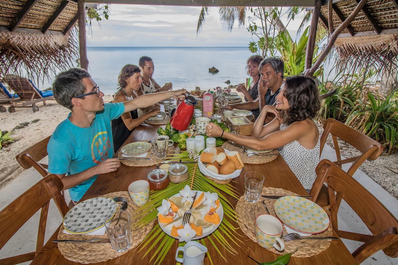 Le Coconut Lodge Avatoru Bagian luar foto
