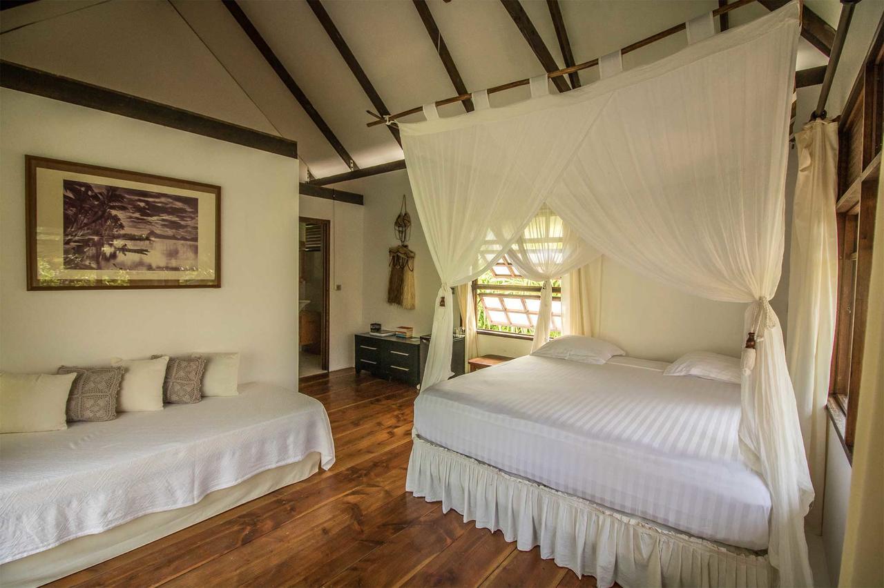 Le Coconut Lodge Avatoru Bagian luar foto